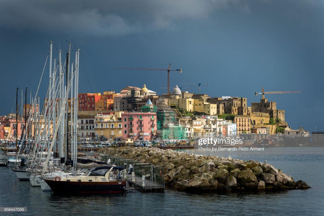 Casa Vacanza Pozzuoli Lägenhet Exteriör bild